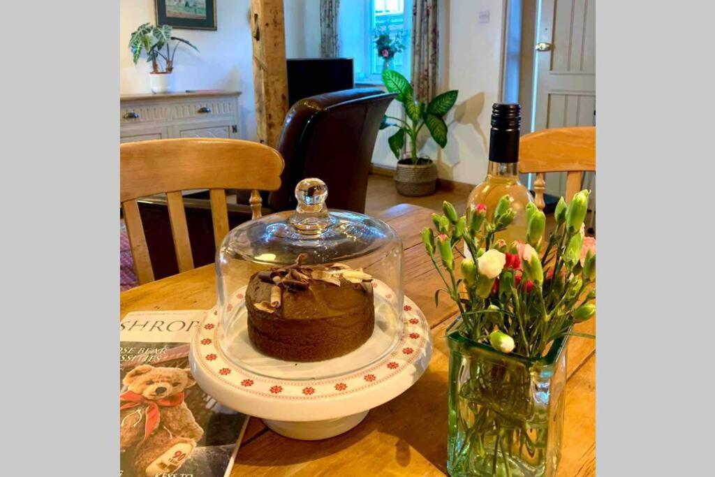 Upper Heath Farm - Stable Cottage Craven Arms Esterno foto