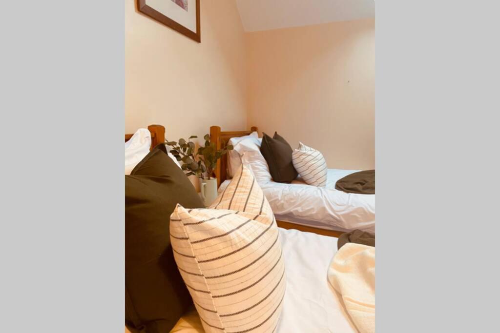 Upper Heath Farm - Stable Cottage Craven Arms Esterno foto